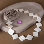 Natural White Shell 20mm Lozenge Polished - Image 2