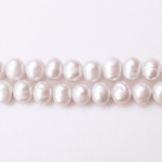 Natural White Pearl 9×10mm Button